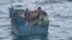 Cubanos en una balsa