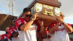 Un día de luto históricamente y también por la muerte de dos peloteros en Venezuela> Luis Valbuena y Jose Castillo
