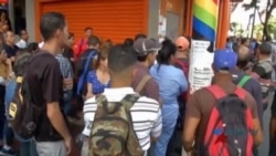 Maduro cree que catástrofe venezolana es una "noticia falsa"