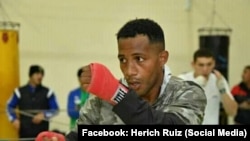 El boxeador cubano Herich Ruiz.