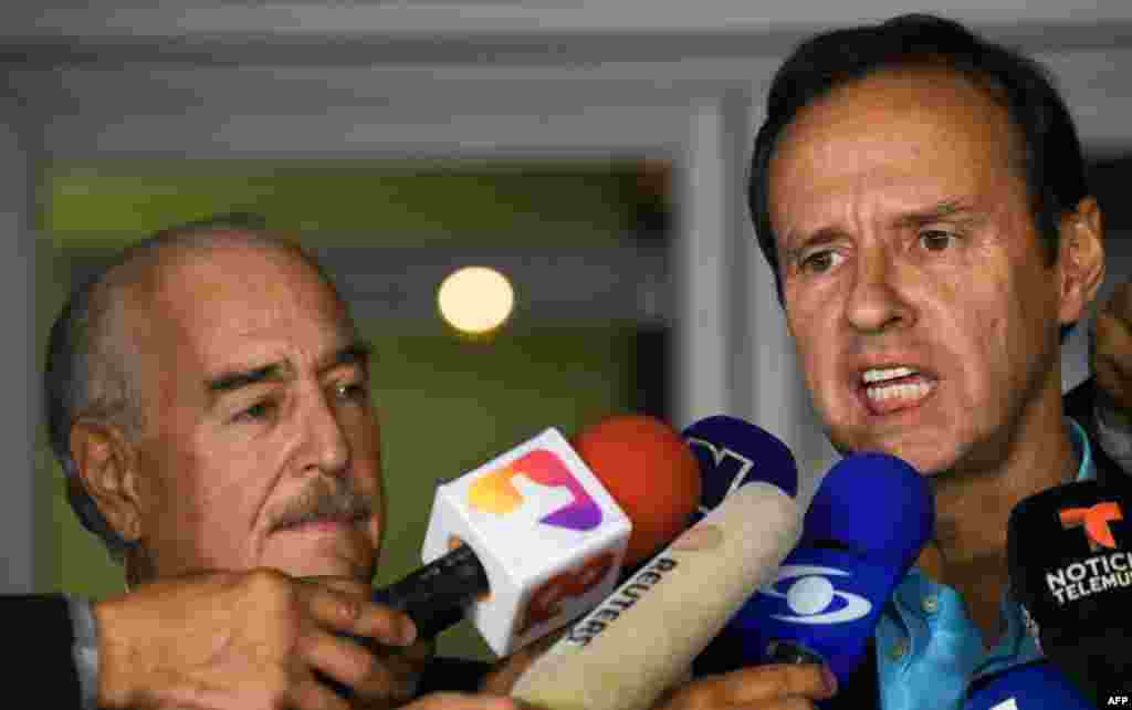 El expresidente boliviano Jorge Quiroga, hace declaraciones a la prensa tras ser expulsado de Cuba.