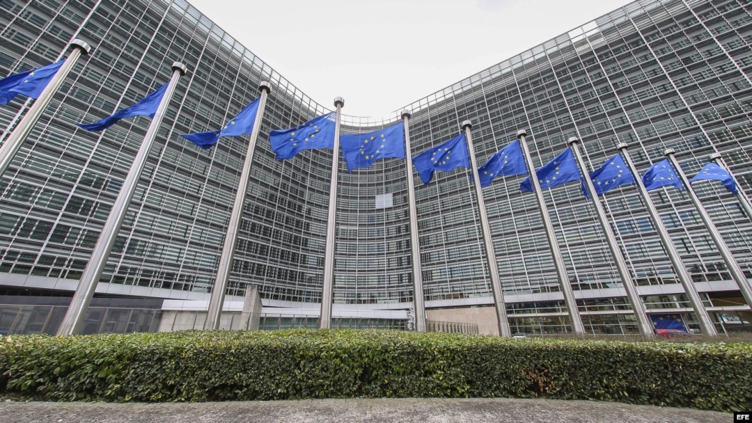 Vista de la fachada de la sede de la Unión Europea en Bruselas