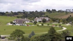 Residencia propiedad del fundador de MegaUpload, Kim Schmitz o Dotcom, en Coatesville, cerca de Auckland (Nueva Zelanda).