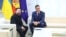 El presidente del gobierno español se reúne con el presidente de Ucrania, Volodomyr Zelenskyy.