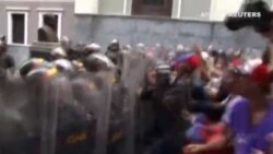 Tensión en las calles de Venezuela ante la huelga convocada por la Mesa de Unidad Democrática