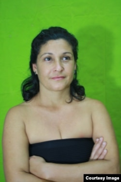 Iris Ruiz, actriz y curadora de los espectáculos performáticos de la #00BienaDeLaHabana.