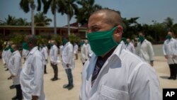 Brigada médica cubana. Foto Archivo (AP/Ismael Francisco)