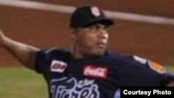 Amauri Sanit de los Tigres de Quintana Roo