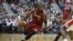Foto de archivo del jugador de los Heat Dwyane Wade (c).