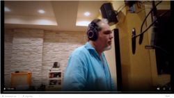 Entrevista al músico cubano Pavel Urquiza en el informativo Martí Noticias AM 