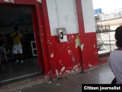 Reporta Cuba Teléfonos Guanabacoa. Foto: Juan C Díaz.
