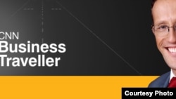 Cartel promocional del espacio Business Traveller, de CNN.