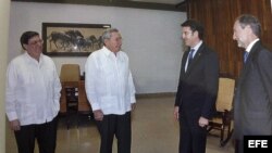 El presidente de Galicia se reunió en el 2013 en La Habana con Raúl Castro
