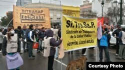 Manifestación del Sindicato de Trabajadores de la Salud Pampeana (SiTraSaP).