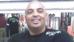 1800 Online con Luis Bottini, creador y productor del Reality Show “ Chicas de Calendario”.