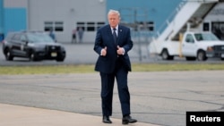 Donald Trump aborda el Air Force One en la Base Conjunta Andrews, Maryland, el 22 de mayo de 2026.