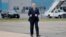 Donald Trump aborda el Air Force One en la Base Conjunta Andrews, Maryland, el 22 de mayo de 2026.