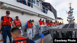 La tripulación del guardacostas William Trump repatrió a 95 cubanos a Cuba, el 1 de septiembre luego de varias interdicciones en la costa de Florida.