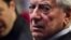 El Premio Nobel de Literatura Mario Vargas Llosa.