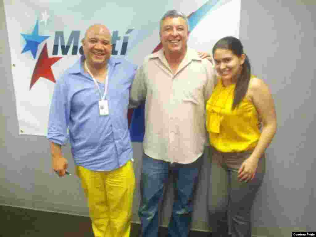 Con el escritor Armando de Armas