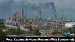 Refinería de petróleo en Venezuela
