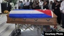 Misa de cuerpo presente por Claudio Nasco.