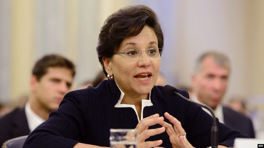 Penny Pritzker durante una audiencia celebrada en el Senado. EFE