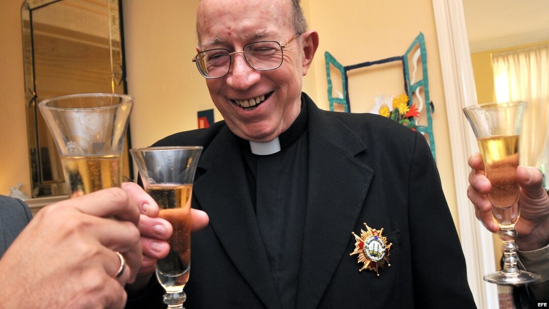 Monseñor Carlos Manuel de Céspedes. Archivo