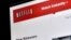 Vista de una pantalla de computador donde se ve el sitio web de Netflix.