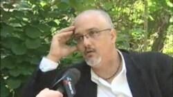Entrevista al escritor cubano Enrique del Risco