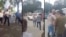 Manifestación religiosa y momento en que el pastor evangélico Alian López Rodríguez es detenido en Cabaiguán, Sancti Spíritus. 