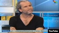 Willy Toledo anuncia en Telesur que se muda a vivir en Cuba