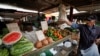 Productos frescos en venta en un mercado de La Habana, Cuba, el 23 de enero de 2024. REUTERS/Yander Zamora