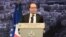 El presidente galo, François Hollande, da un discurso durante la cumbre sobre el clima. EFE
