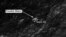 Imagen satelital de un objeto de unos 24 m que el gobierno australiano cree pudiera ser un fragmento del Boeing 777 de Malaysian Airlines desaparecido el 8 de marzo.