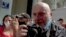 Archivo. El fotógrafo de AP, Ramón Espinosa, fue golpeado mientras cubría la protesta del 11 d ejulio de 2021 en La Habana, contra el gobernante cubano Miguel Díaz-Canel.