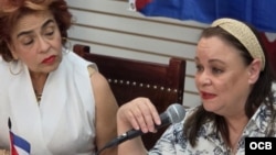 La presentación del libro "Dignas Cubanas" en Sentir Cubano.