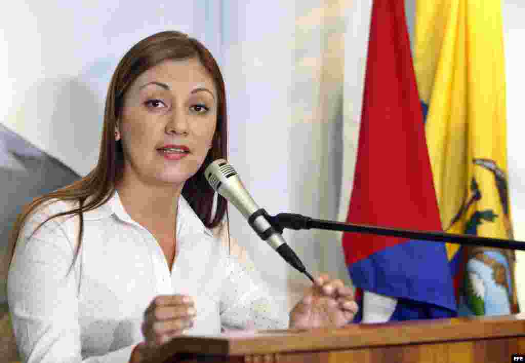 La cónsul de Ecuador en Cuba, Soraya Encalada, durante una rueda de prensa en la embajada de Ecuador en Cuba.