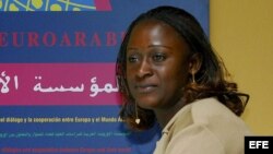 La periodista congoleña Caddy Adzuba, reconocida activista por la libertad de prensa y por los derechos de las mujeres y las niñas de su país, en una fotografía de archivo durante un acto en Granada en 2008.