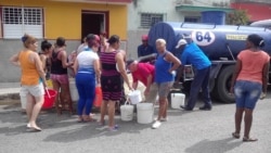 Cubanos opinan sobre el desabastecimiento de agua potable