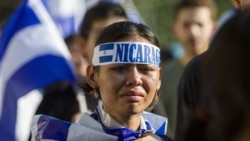 Miles de personas marcharon en Managua en una peregrinación por la paz en Nicaragua 