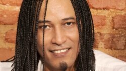 1800 Online con Johnny Vergara