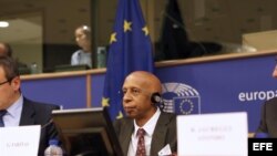 El opositor Guillermo Fariñas visitó recientemente Europa para pedir a los eurodiputados que se opongan al acuerdo que ultima Cuba y la UE.