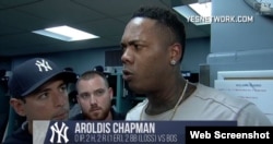 Aroldis Chapman dio una base por bolas y los Yankees perdieron el juego.