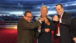 El reportero de Radio Martí, Edemio Navas con su comentario deportivo