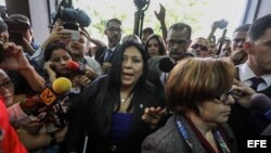 Fiscalía venezolana niega entrada a vicefiscal general designada por Supremo.