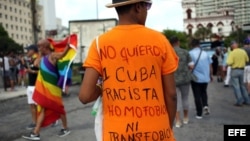 Las autoridades cubanas siguen teniendo una actitud homofóbica, denunció la Fundación Cubana por los Derechos LGBTI.