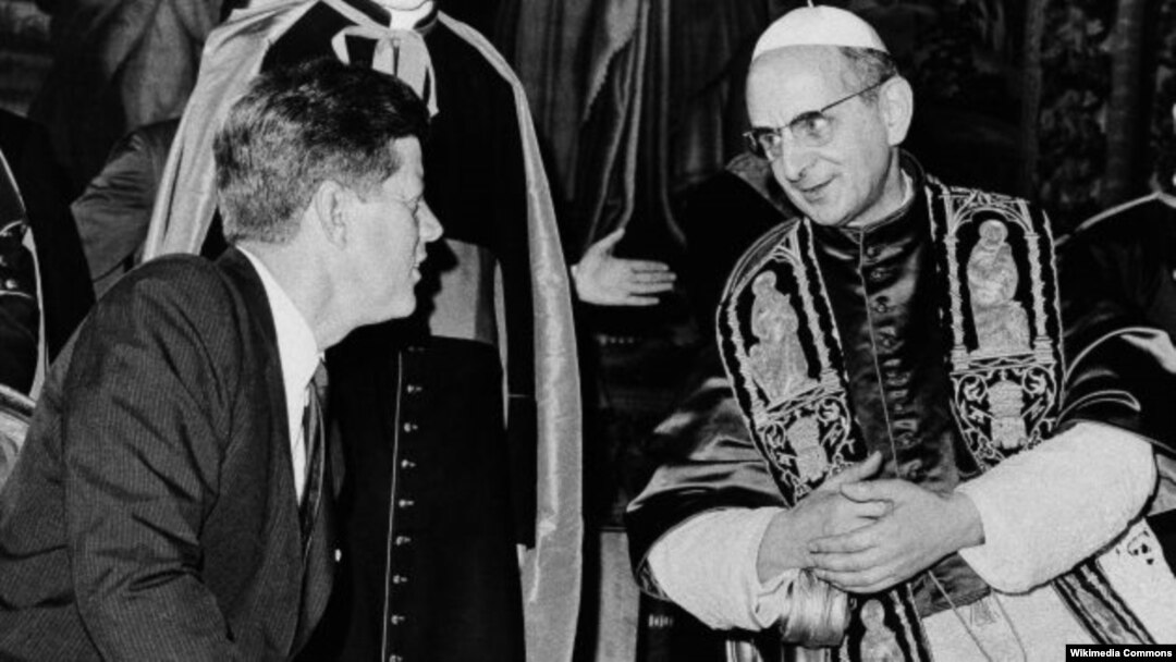 John F. Kennedy junto al Papa Pablo VI.