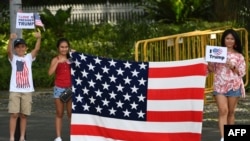 Orgullo por la cumbre y "protestas" en Singapur