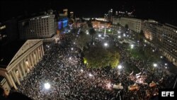 Fotografía general de la Plaza de Mayo durante una manifestación opositora al gobierno de Cristina Fernández el jueves 13 de septiembre de 2012. 